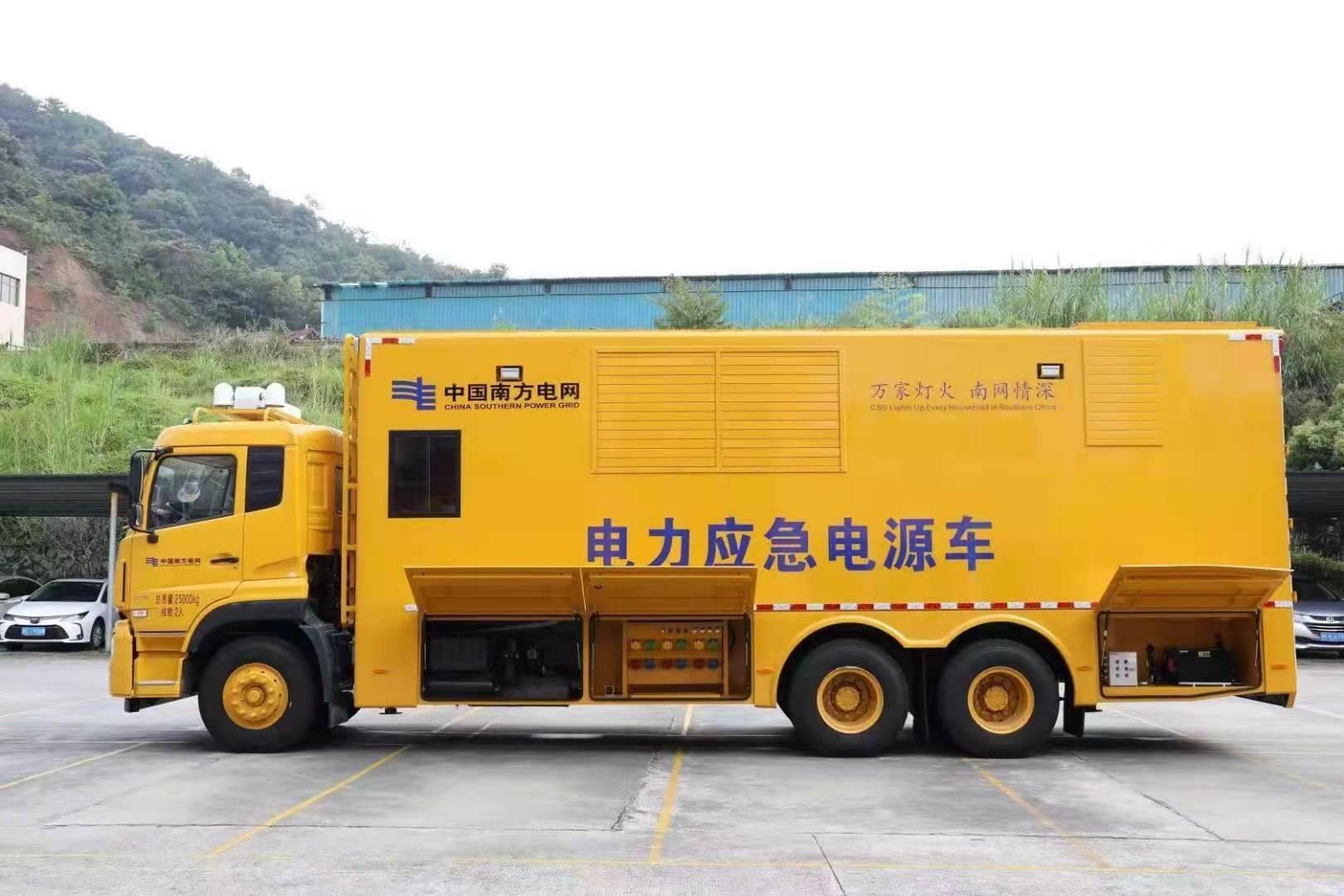 富民安康大型柴油发电机发电车UPS电源出租租赁